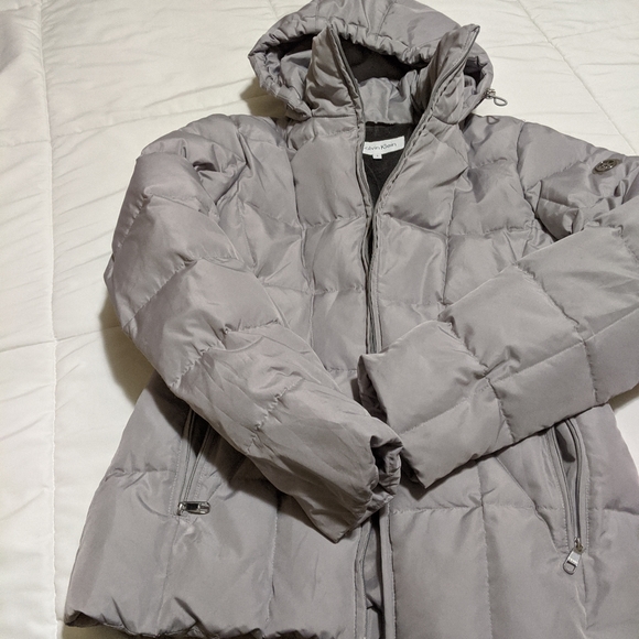 Calvin Klein Woman's size small down coat - Picture 1 of 8